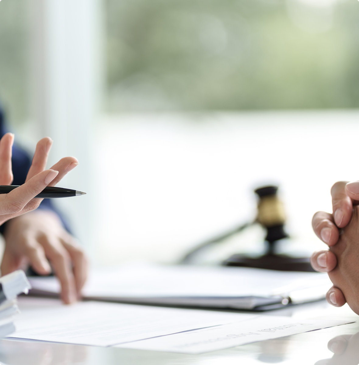 Legal advice and justice in office